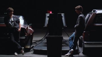 Les sneakers Nike Cortez de Joel Goodson (Tom Cruise) dans Risky Business