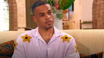 Topman Camisa Boxy Floral Camp en Lila usada por Grant Ellis como se ve en The Bachelor (T29E08)
