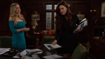 Robe Milly Noora portée par Katie Logan (Heather Tom) comme on le voit dans The Bold and the Beautiful le 27 mars 2025