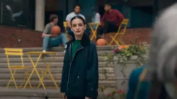 We The Free Cori Waxed Jacket usada por Nikki Boyer (Jenny Slate) como se ve en Dying for Sex (S01E08)