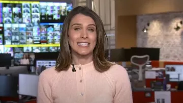 Me + Em Merino Cashmere Silk Button-Through Tee worn by Molly Hunter as seen in Today on April 7, 2025