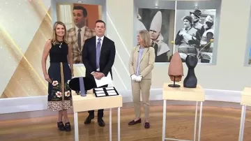 La DoubleJ Santa Monica Skirt worn by Savannah Guthrie as seen in Today on April 7, 2025