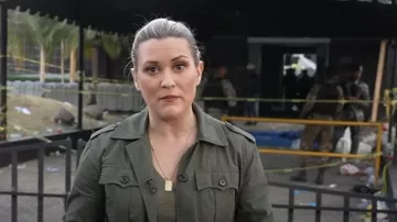 Lauren Ralph Lauren Chaqueta de campo de sarga con cinturón usada por Erin McLaughlin como se ve en Today el 9 de abril de 2025