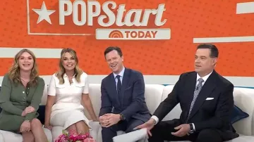 Theory Vestido midi militar usado por Savannah Guthrie como se ve en Today el 9 de abril de 2025