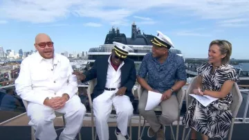 Surchemise en coton et lin Loro Piana Daito portée par Fat Joe, comme on le voit dans Today le 9 avril 2025