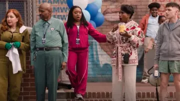 Lululemon License To Train Lightweight Jacket worn by Janine Teagues (Quinta Brunson) as seen in Abbott Elementary (S04E20)