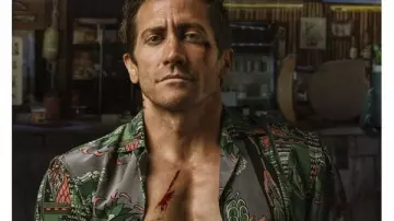Men's Modern Printed Short Sleeve Shirt of Dalton (Jake Gyllenhaal) in Road House