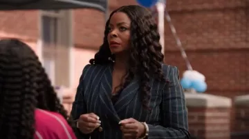 Smythe Pinstriped Cotton Blend Denim Blazer worn by Ava Coleman (Janelle James) as seen in Abbott Elementary (S04E20)