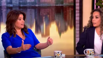 Jennifer Miller Boucles d’oreilles en spirale perlée portées par Ana Navarro comme on le voit dans The View le 8 avril 2025