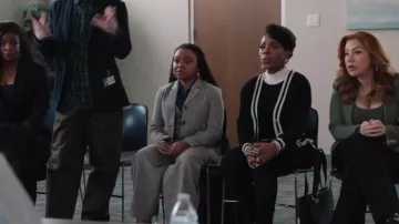 Aritzia The Effortless Pant worn by Janine Teagues (Quinta Brunson) as seen in Abbott Elementary (S04E21)