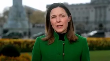 Manteau texturé Boden Hamilton porté par Maggie Rulli tel qu’on le voit dans Good Morning America le 9 avril 2025
