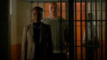Veronica Beard Aaliyah Chaqueta pata de gallo usada por Gabi Mosley (Shanola Hampton) como se ve en Found (T02E18)