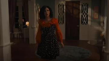 Vestido de burbujas de Guy Laroche usado por Judy Gemstone (Edi Patterson) como se ve en The Righteous Gemstones (T04E05)