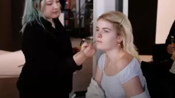 Brandy Melville Eden Crop Top usado por Lola Sheen como se ve en Denise Richards and Her Wild Things (T01E08)