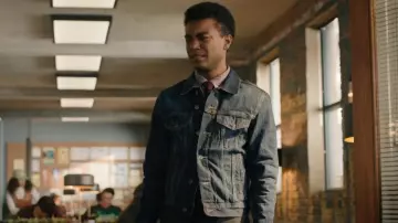 Old Navy Jean Trucker Jacket worn by Evan (Alexander Nunez) as seen in Small Achievable Goals (S01E06)