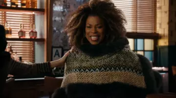 Lamcan Faux Fur Oversized Shawls worn by Viola 'Vi' Marsette (Lorraine Toussaint) as seen in The Equalizer (S05E15)
