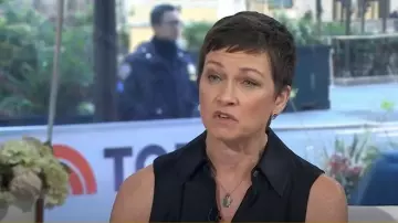 Vince Silk Bias-Cut Sleeveless Shirt worn by Stephanie Gosk as seen in Today on April 17, 2025
