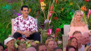 Yohji Yamamoto Khadi Flower Pt Big Blouse porté par Lionel Richie comme on le voit dans American Idol (S23E09)