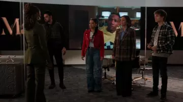 Alice + Olivia Olympia Jeans worn by Lacey Quinn (Gabrielle Walsh) as seen in Found (S02E19)