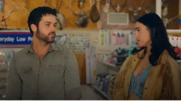 Abrand Georgia Crop Denim Vest worn by Ellie Estevez (Marianly Tejada) as seen in Ransom Canyon (S01E04)
