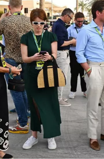 Vestido Frasier de la Reforma en el Bosque usado por la princesa Eugenia en el Gran Premio de F1 de Bahréin el 13 de abril de 2025