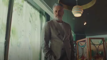 Reiss Epsom Slim Fit Laine-Soie-Lin Double Breasted Blazer porté par Ed comme on le voit dans I, Jack Wright (S01E01)