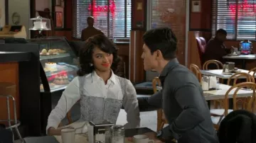 Clea Delfina Top worn by Kat Richardson (Colby Muhammad) as seen in Beyond the Gates (S01E34)