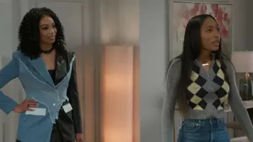 Lizzie Fortunato Elegance In Craft Collar worn by Chelsea Hamilton (Rhonnirose Mantilla) as seen in Beyond the Gates (S01E37)