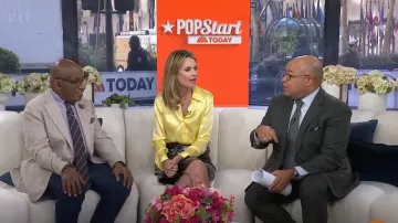 Jupe en lin enduit à imprimé bouquet Jil Sander portée par Savannah Guthrie comme on le voit dans Today le 18 avril 2025