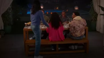 Nike Air Jordan 1 Low worn by Layla Keating (Greta Onieogou) as seen in All American (S07E12)