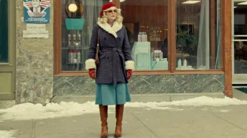 Bottes à talons Clarks Mission Brynn portées par Peggy Blumquist (Kirsten Dunst) vues dans Fargo (S02E02)