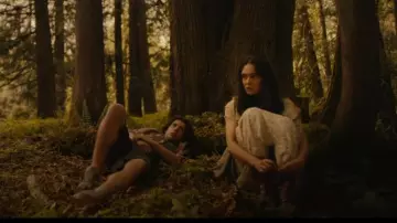 Doc Marten 1460 Boot worn by Teen Lottie Matthews (Courtney Eaton) as seen in Yellowjackets (S03E01)