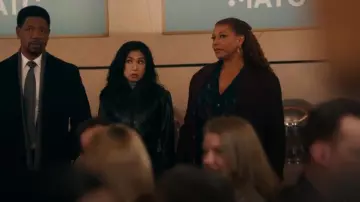 Versace Wool Single Breasted Coat worn by Robyn McCall (Queen Latifah) as seen in The Equalizer (S05E17)
