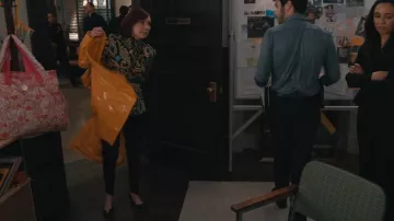 Zapatos de tacón Ferragamo Vara usados por Elsbeth Tascioni (Carrie Preston) como se ve en Elsbeth (T02E18)