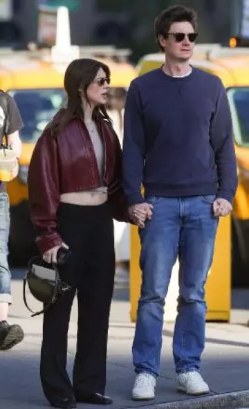 Gucci Small Half-Moon Top Handle Bag worn by Daisy Edgar-Jones in New York City on April 29, 2025