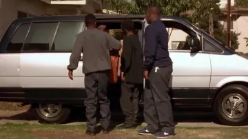 Les sneakers Nike de Stacy (Ryan Williams) dans Menace 2 Society