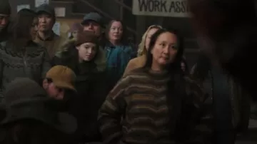 RD Style Mixed Stripe Pullover worn by Hettienne Park as seen in The Last of Us (S02E02)