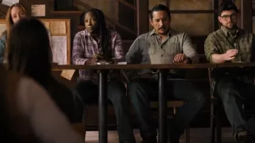 Grayers Houndstooth Double Cotton Workshirt worn by Tommy Miller (Gabriel Luna) as seen in The Last of Us (S02E03)