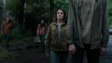 Levi Strauss Shacket worn by Hanrahan (Alanna Ubach) as seen in The Last of Us (S02E04)
