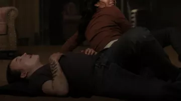 Levis Middy Straight Women's Jeans worn by Ellie Williams (Bella Ramsey) as seen in The Last of Us (S02E04)