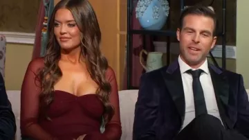 Mirror Palais La robe longue Starlite portée par Salley Carson comme on le voit dans Southern Charm (S10E16)