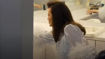 Robe midi plissée autoportrait portée par Patricia Altschul comme on le voit dans Southern Charm (S10E16)