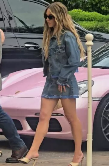 Saint Laurent Sl 567 Sunglasses worn by Sydney Sweeney in Palm Tree Beach Club on May 3, 2025