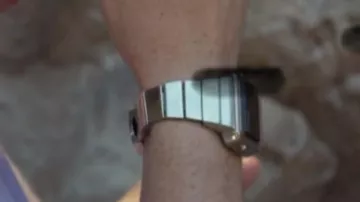 Montre portée par Charles Xavier de Professor Charles Xavier (James McAvoy) dans X-Men : Apocalypse