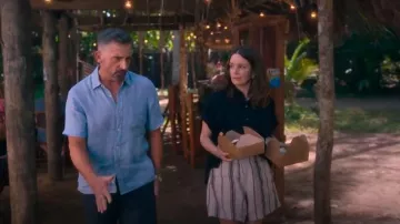 Faherty White Striped Linen Shorts worn by Kate (Tina Fey) as seen in The Four Seasons (S01E03)