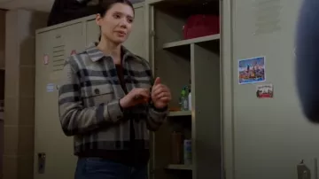 Veste Rails Steffi portée par Violet Mikami (Hanako Greensmith) vue dans Chicago Fire (S13E17)