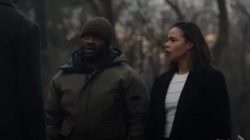 Canada Goose Chilliwack Bomber usado por Ray Cannon (Edwin Hodge) como se ve en FBI: Most Wanted (T06E14)