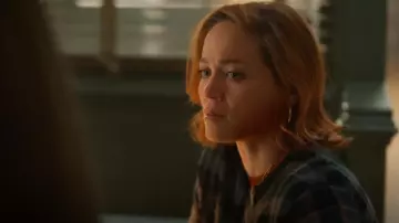Madewell Chunky Hoop Earrings worn by Angie Polaski (Erika Christensen) as seen in Will Trent (S03E17)