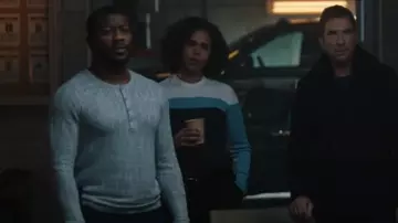 John Varvatos William Slim Fit Linenblend Henley worn by Ray Cannon (Edwin Hodge) as seen in FBI: Most Wanted (S06E16)