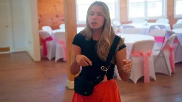 Lululemon Everywhere Belt Bag 1L worn by Mia Blanchard as seen in Gypsy Rose: Life After Lock Up (S02E06)
